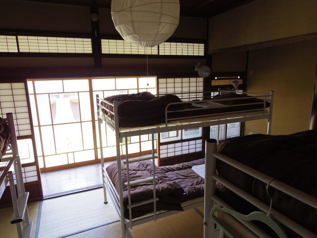 Kominka Guesthouse Hagi Akatsukiya Værelse billede
